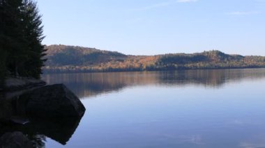 Sonbaharda Algonquin 'den Sahne