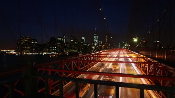 Trafik på brooklyn bridge — Stockvideo