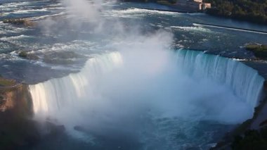 horseshoe Falls, niagara Şelalesi'nde dar bir havadan görünümü