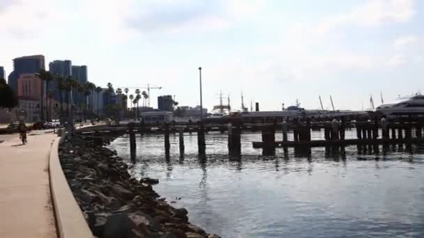 Un timelapse controlado por movimiento del puerto de San Diego — Vídeo de stock