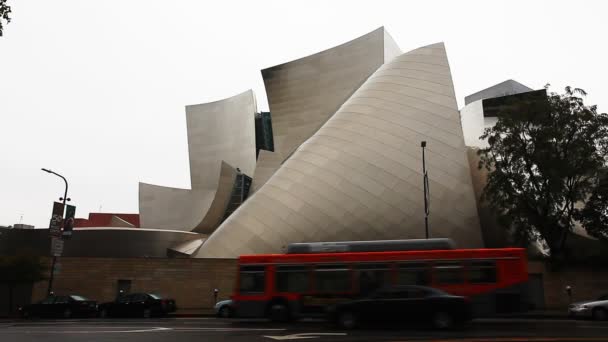 Vista de The Walt Disney Concert Hall en Los Ángeles — Vídeos de Stock