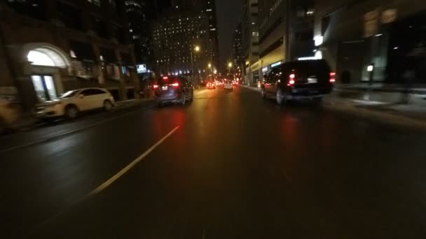 Toronto, Ontario, Kanada Şubat 2015: bakış açısı sürücü (Pov) Toronto geceleri — Stok video