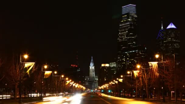 Philadelphia City center verkeer stroomt — Stockvideo