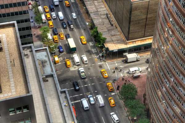 Looking down on New York traffic — Stock Photo, Image