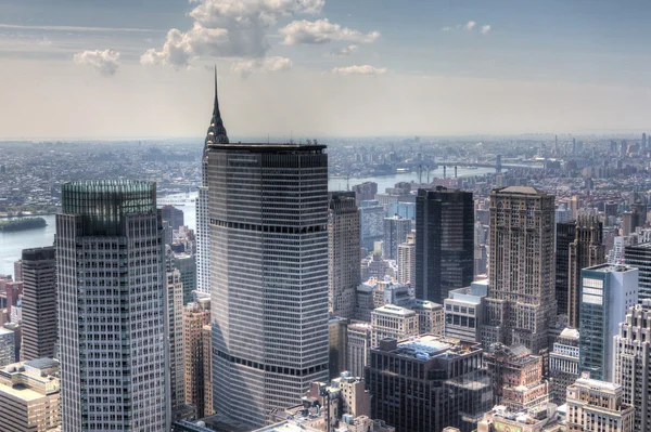 Wide view of Manhattan skyscrapers — Stock Photo, Image