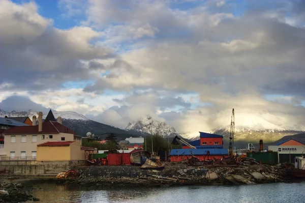 Staden Ushuaia i Eldslandet i Argentina — Stockfoto