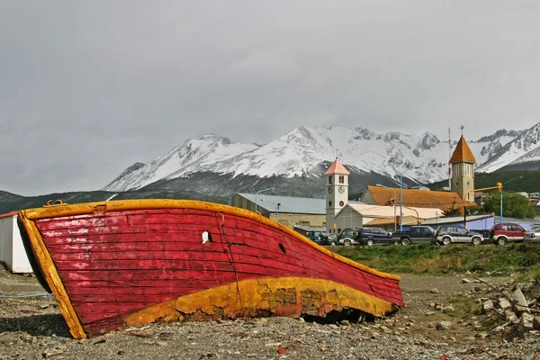 Oude boot in Ushuaia, Tierra del Fuego — Stockfoto