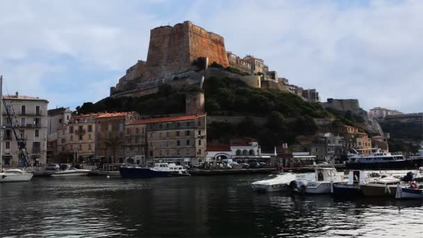 Bonifacio、コルシカ島、フランスの城砦 — ストック動画