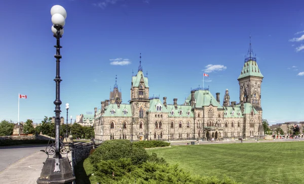Kanada je budova parlamentu v Ottawě — Stock fotografie