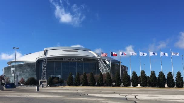 AT & T Stadium in Arlington, the home to the Dallas Cowboys — стоковое видео