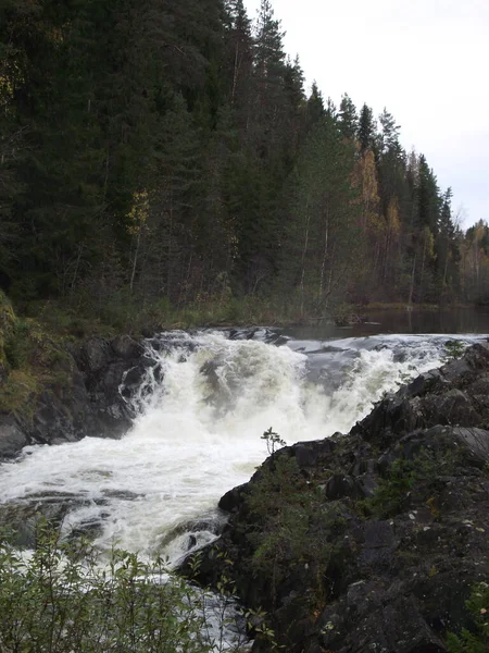 Водопад Севере России — стоковое фото