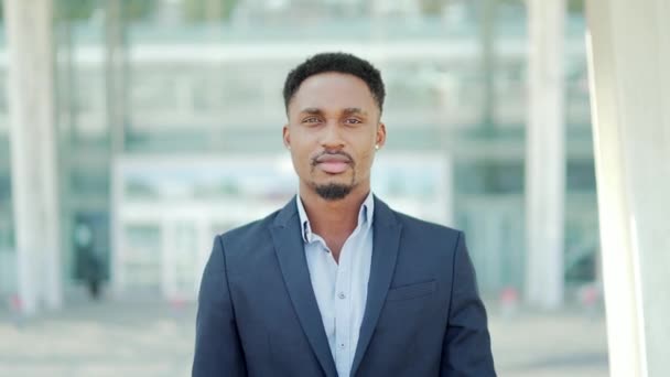 Portrait Young Confident Successful African American Businessman Looking Camera Close — Stock Video