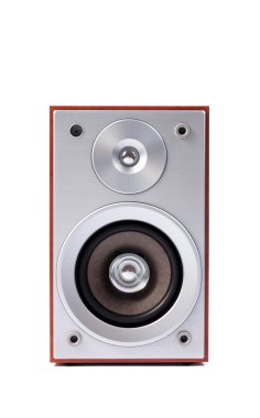Beyaz arka plan üzerinde izole stereo ses sistemi