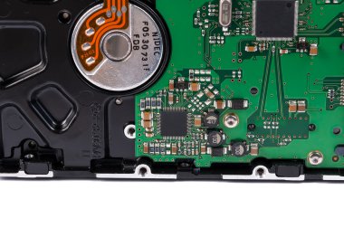 sabit disk üzerinde izole beyaz arka plan açık