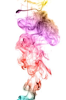 Beyaz arka plan üzerinde izole renkli duman