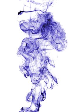 Beyaz arka plan üzerinde izole renkli duman