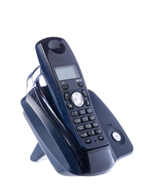 üste oturan siyah cep telefonu