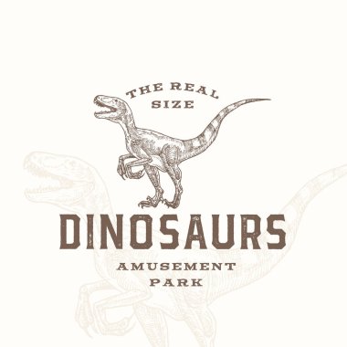 Gerçek boyuttaki dinozorlar eğlence parkı soyut işareti, sembol ya da logo şablonu. Premium Typography ve Arkaplanlı El Çekimi Velociraptor Reptile. Şekil Vektörü Amblemi.