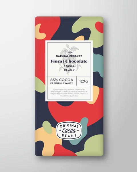 Cocoa Chocolate Label Abstract Shapes Vector Packaging Design Layout med realistiska skuggor. Modern typografi handritad gren och Bean Sketch och färgglada kamouflage mönster bakgrund. Isolerad — Stock vektor
