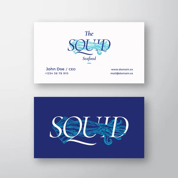 Calamary Seafood Abstract Vector Logo and Business Card Template Hand Drawn Squid Illustration with Classy Retro Typography Преміум стаціонарний реалізм Mock Up. Відокремлені — стоковий вектор