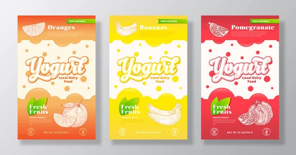 Frutta e bacche Set di modelli di etichette per yogurt. Astratto Vector Dairy Packaging Design Layout Collection. Bandiera moderna con Arance disegnate a mano, Banane e Schizzi di Melograno di sfondo. Isolato — Vettoriale Stock