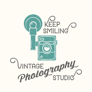 Vintage fotoğraf makinesi fotoğraf Studio vektör etiket, kart veya Retro tipografi ve doku ile bir Logo şablonu
