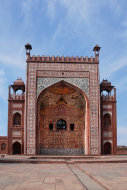 Agra. Sikandra Mughul İmparator Ekber Türbesi tarihi ve mimari kompleks