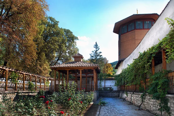 The courtyard of the Khan dvrtsa in Bakhchisarai Crimea — Stock Photo, Image