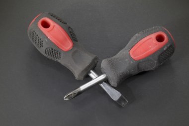 İki eski phillips ve düz tornavida