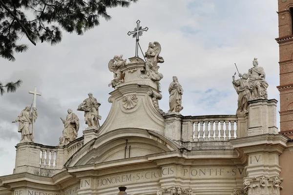 Rome, Italy. Details of the Basilica of the Holy Cross in Jerusa — Stok fotoğraf