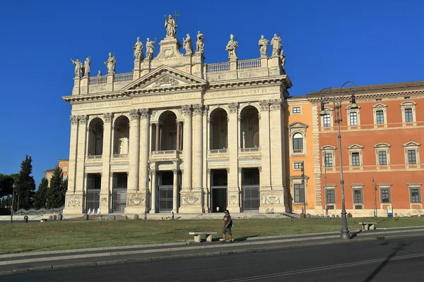 Fațada Bazilicii Sf. Ioan Lateran din Roma — Fotografie, imagine de stoc