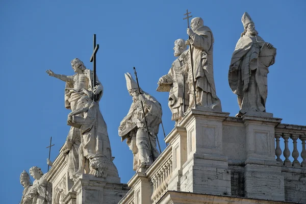 로마의 성 요한 라테란의 교황 Archbasilica의 세부 사항 — 스톡 사진