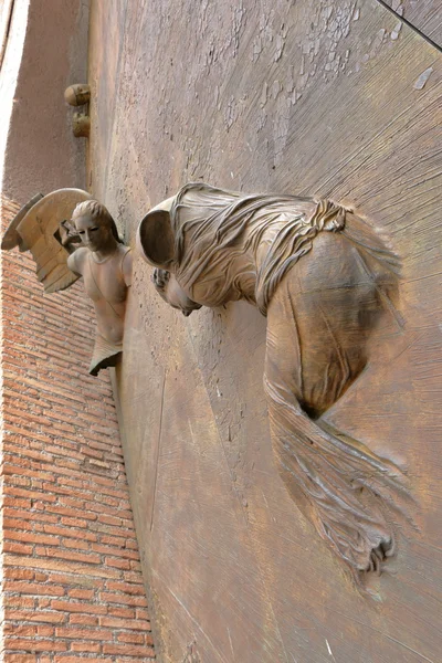 Detail of gate basilica Santa Maria degli Angeli e dei Martiri — Stock Photo, Image