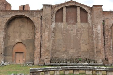 Basilica Santa Maria Degli Angeli e Dei Martiri duvarı