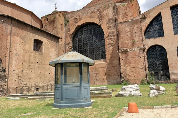 Bazilika Santa Maria degli Angeli e dei Martiri Rómában — Stock Fotó
