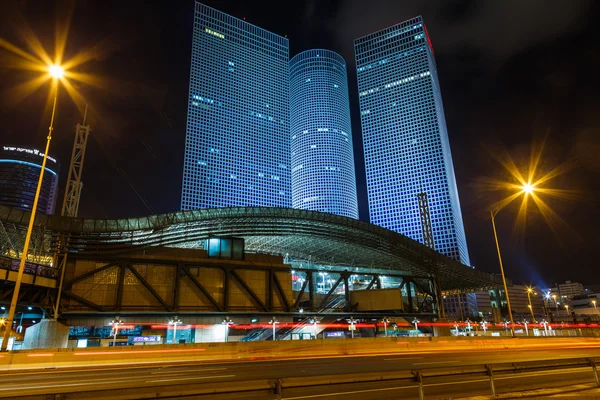 Azrieli Merkezi. Tel aviv geceleri — Stok fotoğraf