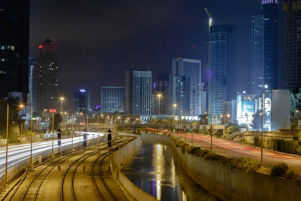 Nacht uitzicht richting het noorden van Tel Aviv Stockfoto