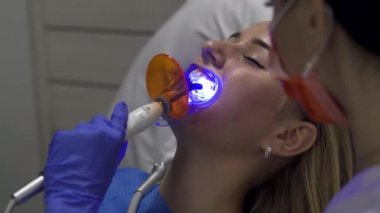 Ultraviyole tellerin yakın çekim çerçevesi