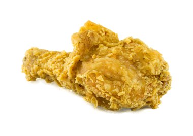 Beyaz arka planda kızarmış tavuk.