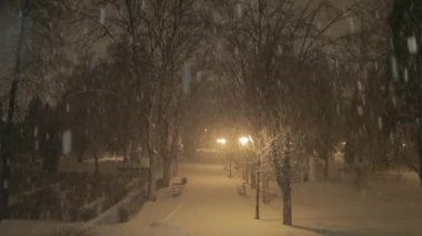 Kar fırtınası gece lambası