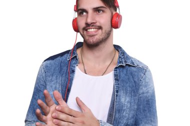 yakışıklı delikanlı müzik 