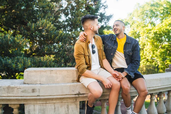 Gay couple spending time together at the park. — Stock Photo, Image