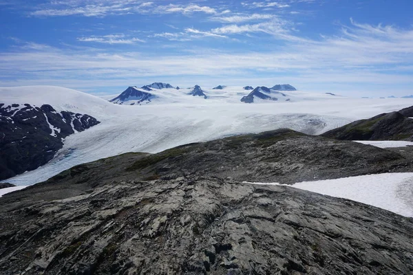 晴れた日にアラスカの出口氷河の美しい景色 — ストック写真