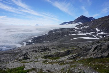 Güneşli bir günde Alaska 'daki Buzul Çıkış' ın güzel manzarası