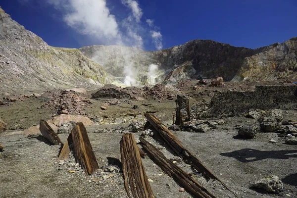 白岛是新西兰海洋中活火山 — 图库照片