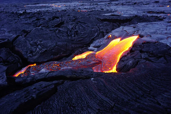 Fluyendo Lava Isla Grande Hawaii —  Fotos de Stock