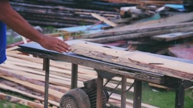 Hızar testereler kereste