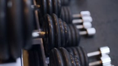 Modern spor kulübü spor dumbbells kauçuk