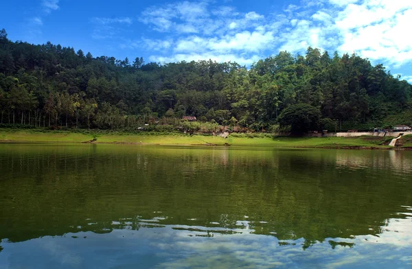 Ngebel 湖インドネシア — ストック写真