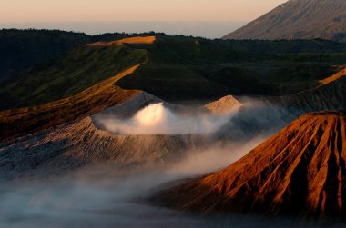 Bromo Endonezya
